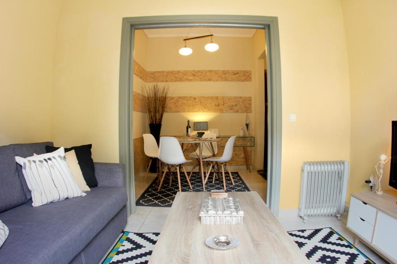 Stylish City Center Garden Apartment Athens Exterior photo