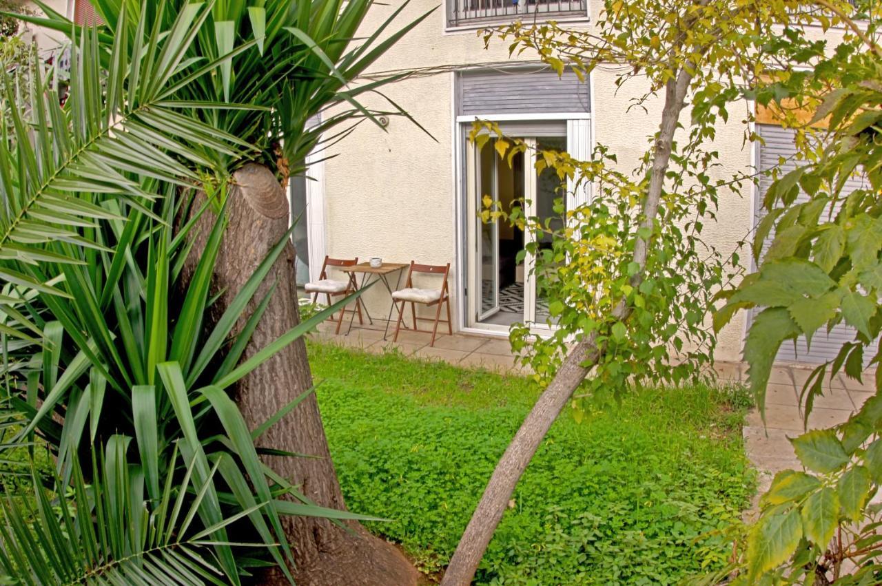 Stylish City Center Garden Apartment Athens Exterior photo